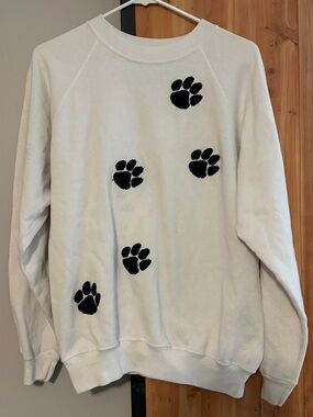 Vintage Hanes White Crewneck Pullover Sweatshirt with Animals Paws USA L